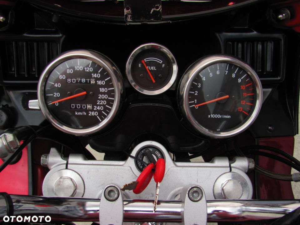 Suzuki GSX - 14