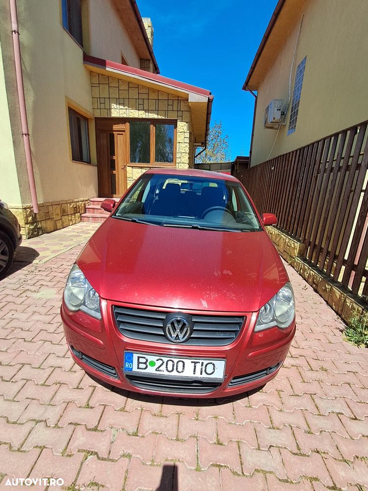 Volkswagen Polo - 1
