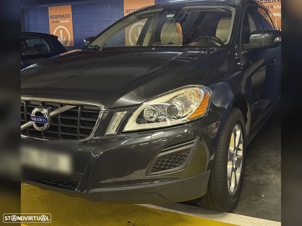 Volvo Xc60 2011 photo 2