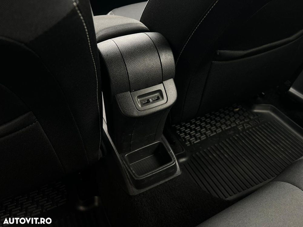 Skoda Fabia 1.0 TSI 95 CP Ambition - 24