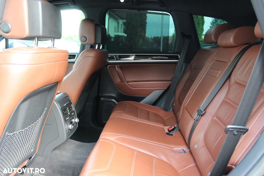 Volkswagen Touareg 3.0 V6 TDI BMT - 15