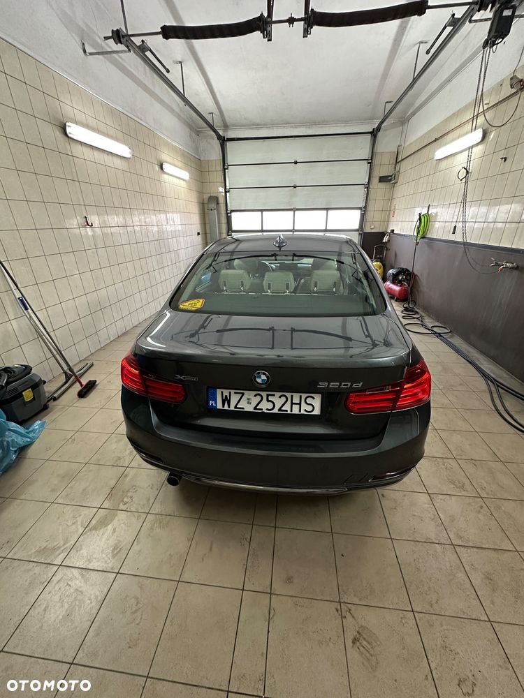 BMW Seria 3 320d Efficient Dynamics Luxury Line - 6