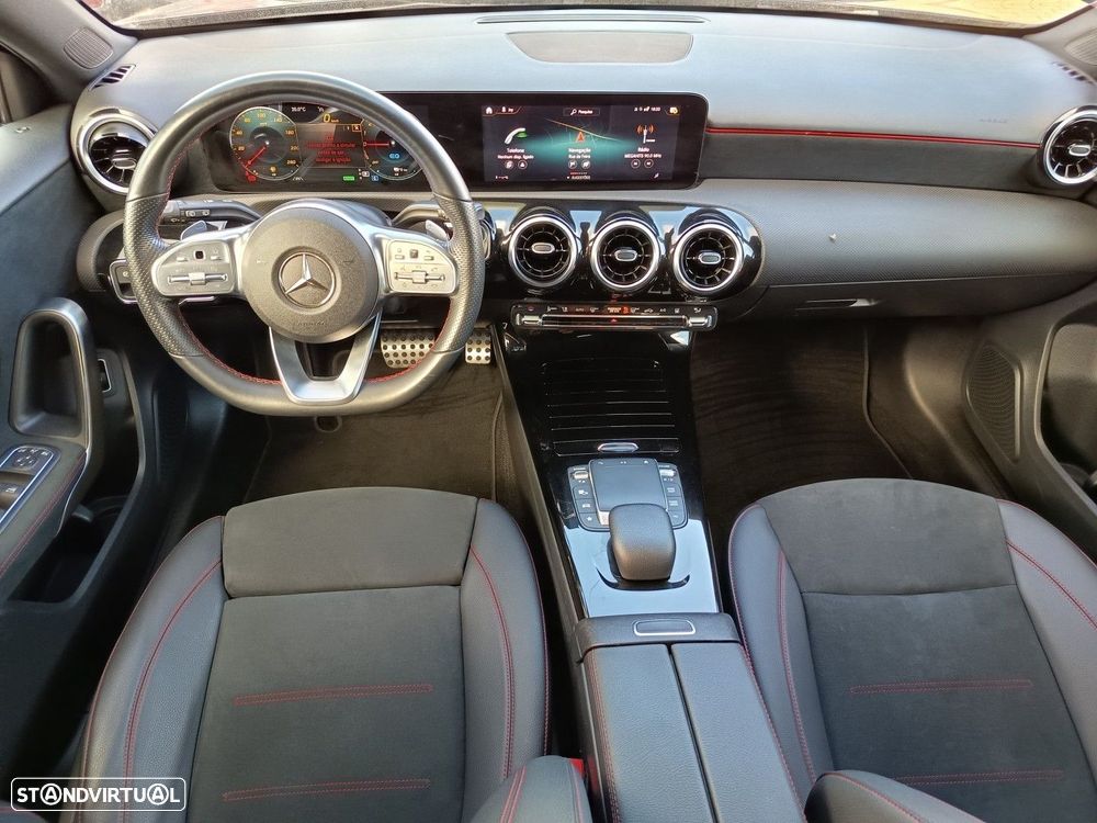 Mercedes-Benz A 250 e AMG Line - 16