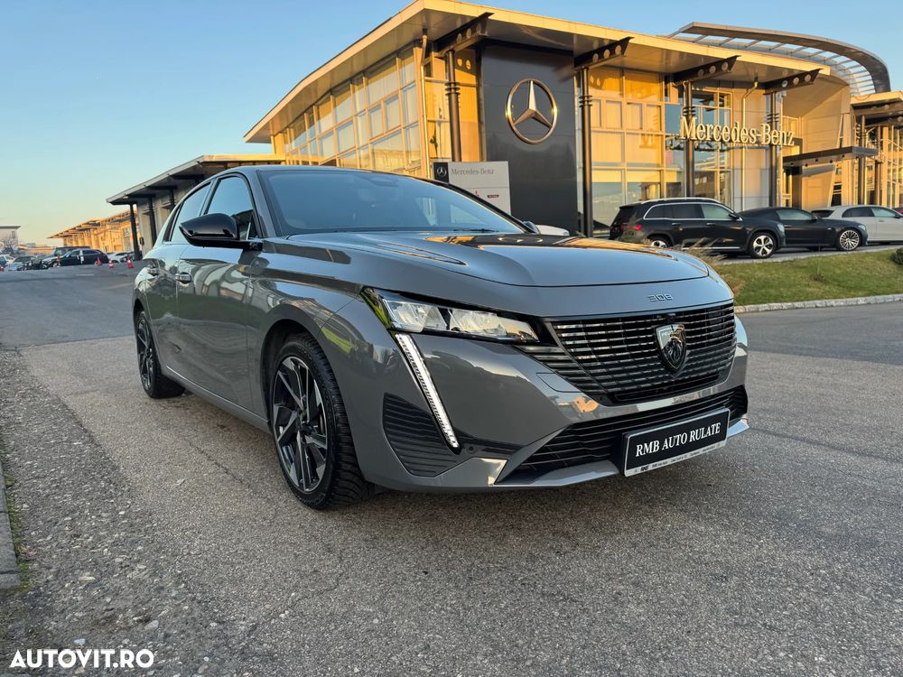 Peugeot 308 1.2 L PureTech Turbo S&S EAT8 Allure Pack - 13