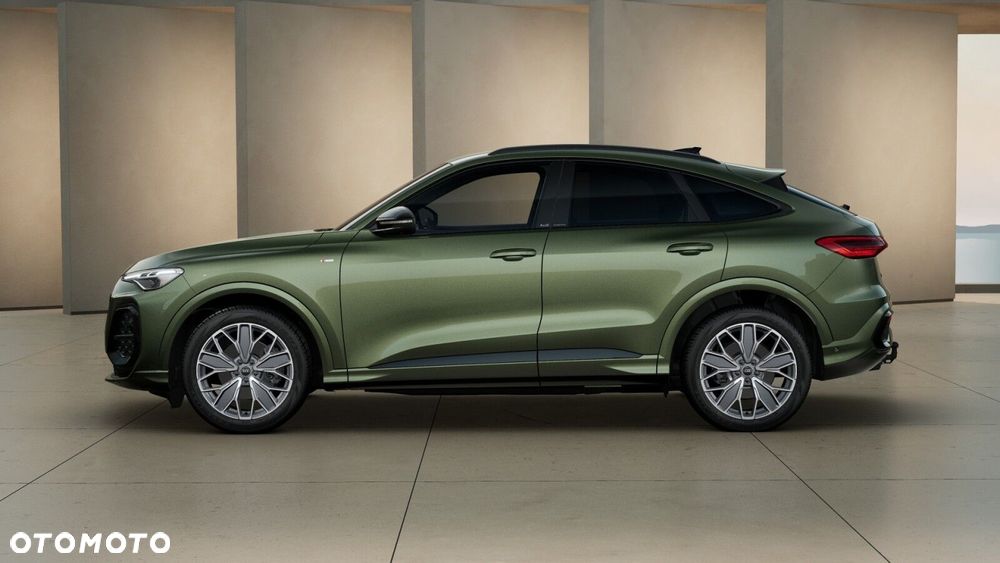 Audi Q5 Sportback - 4