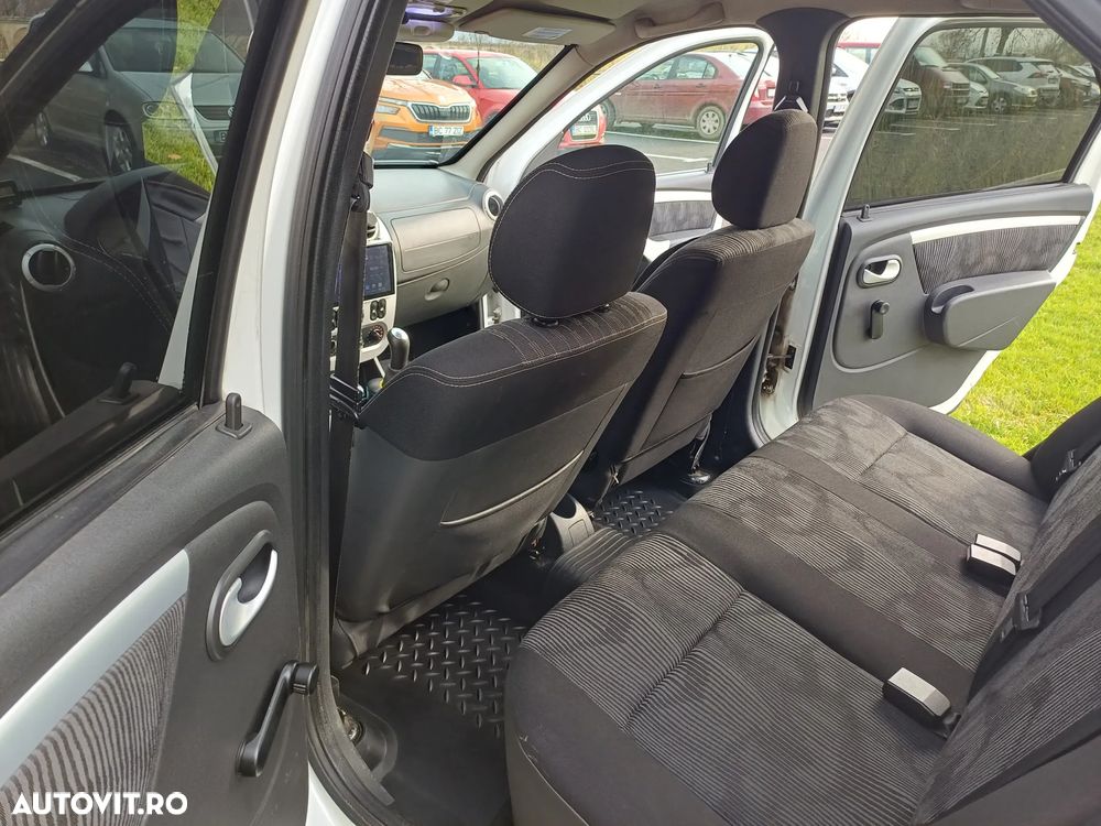 Dacia Logan 1.4 MPI Laureate - 13