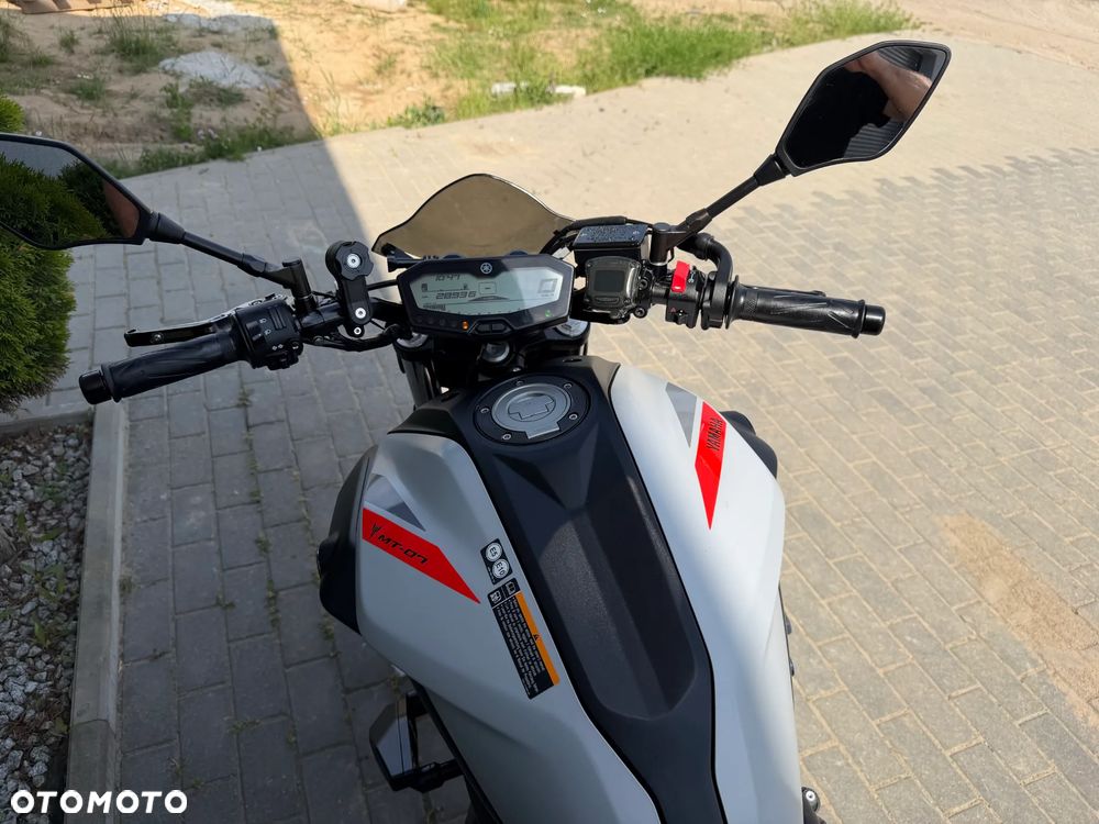 Yamaha MT - 29