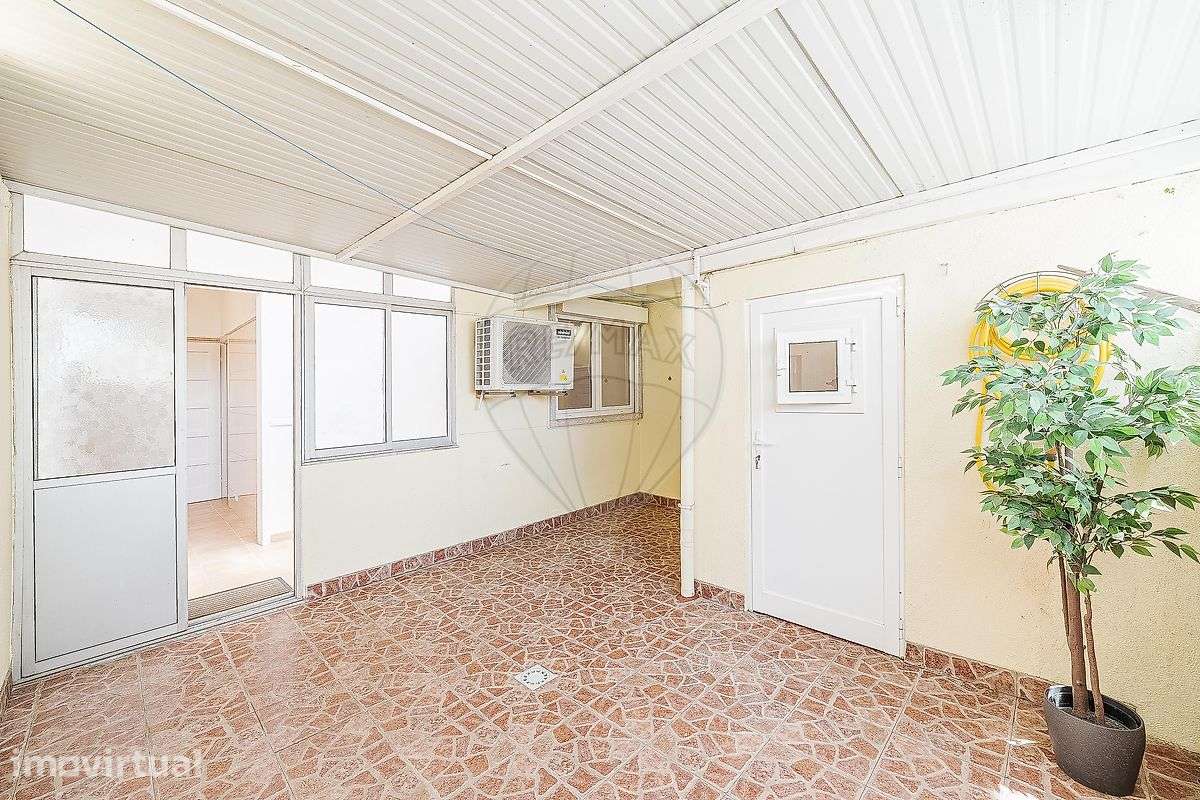 Apartamento T1 para venda - Grande imagem: 4/24