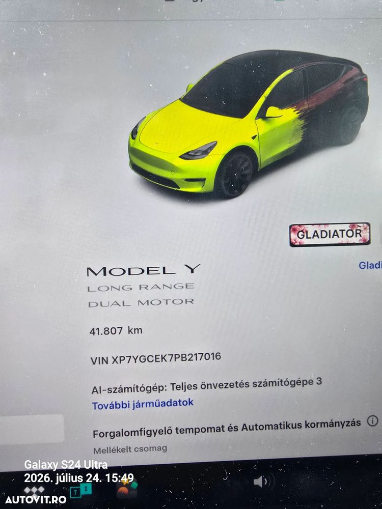 Tesla Model Y - 10