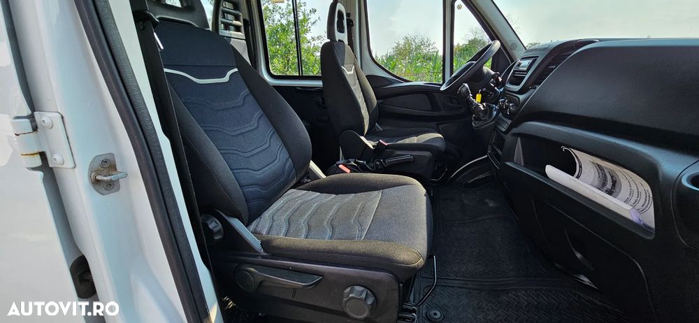 Renault Daily Doka 6locuri / MACARA / AXA DUBLA spate - 10