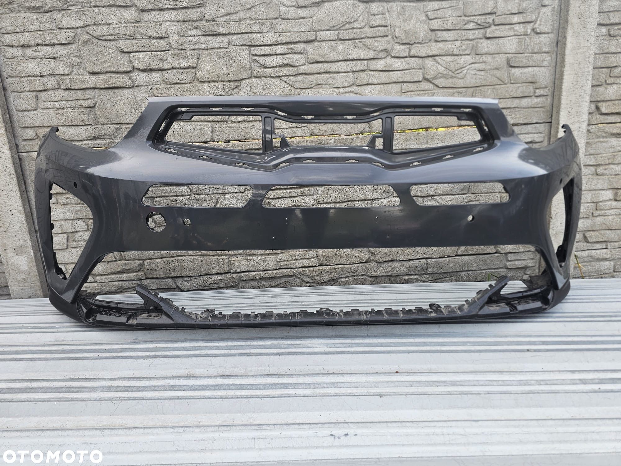 Kia stonic gt     ZDERZAK PRZÓD - 1