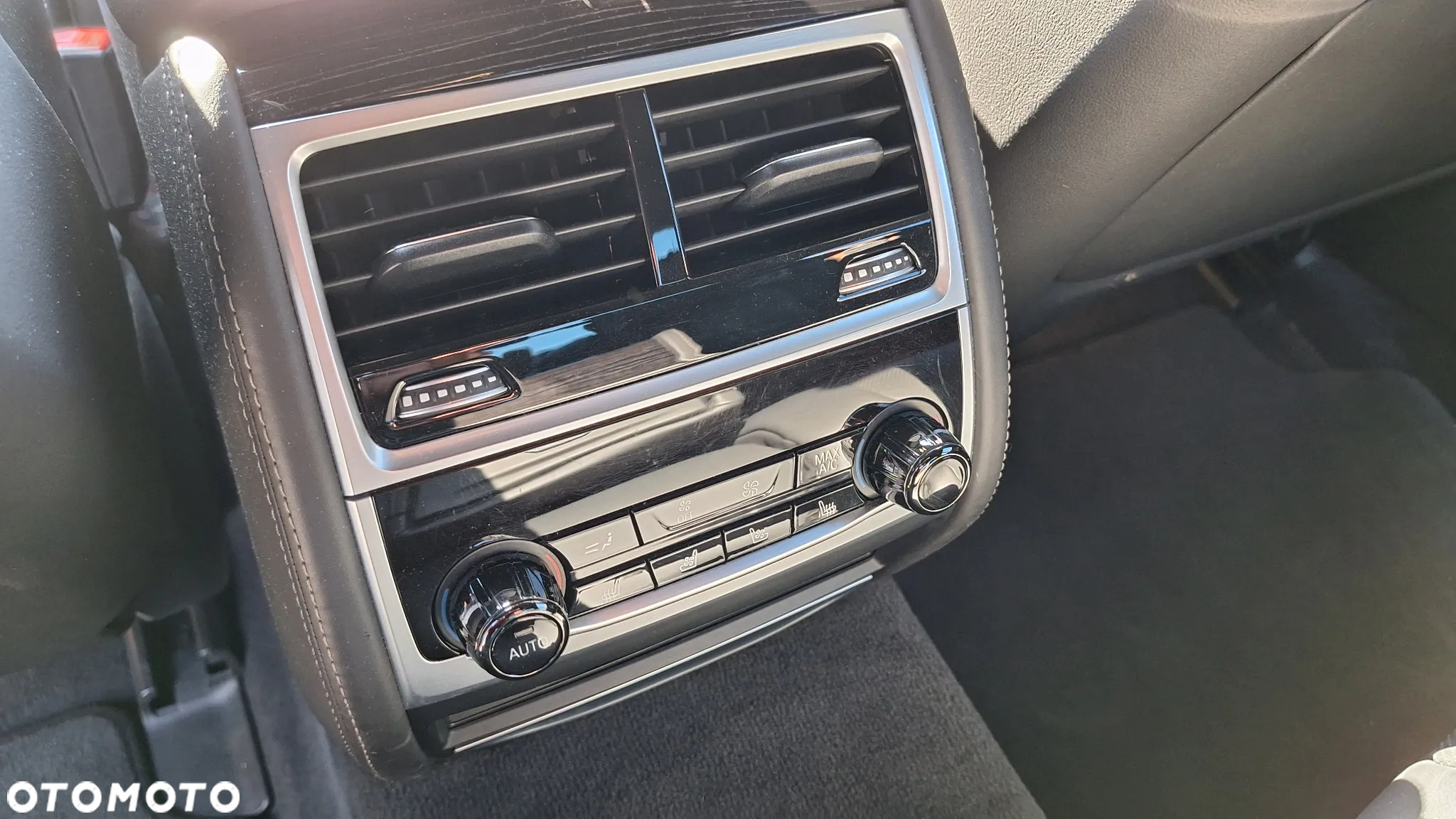BMW Seria 7 750d xDrive sport - 17