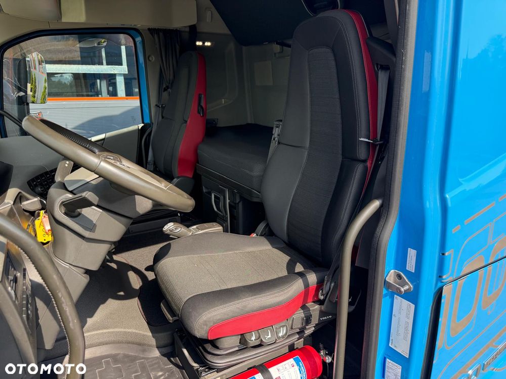 Volvo FH 460 // 2020 r. // Euro 6 // 6x2 // Laweta uniwersalna / platforma / transport maszyn / Nowa zabudowa ocynkowana !! Świeżo z Niemiec !! - 31
