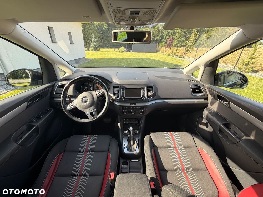 Volkswagen Sharan 2.0 TDI Highline DSG - 13