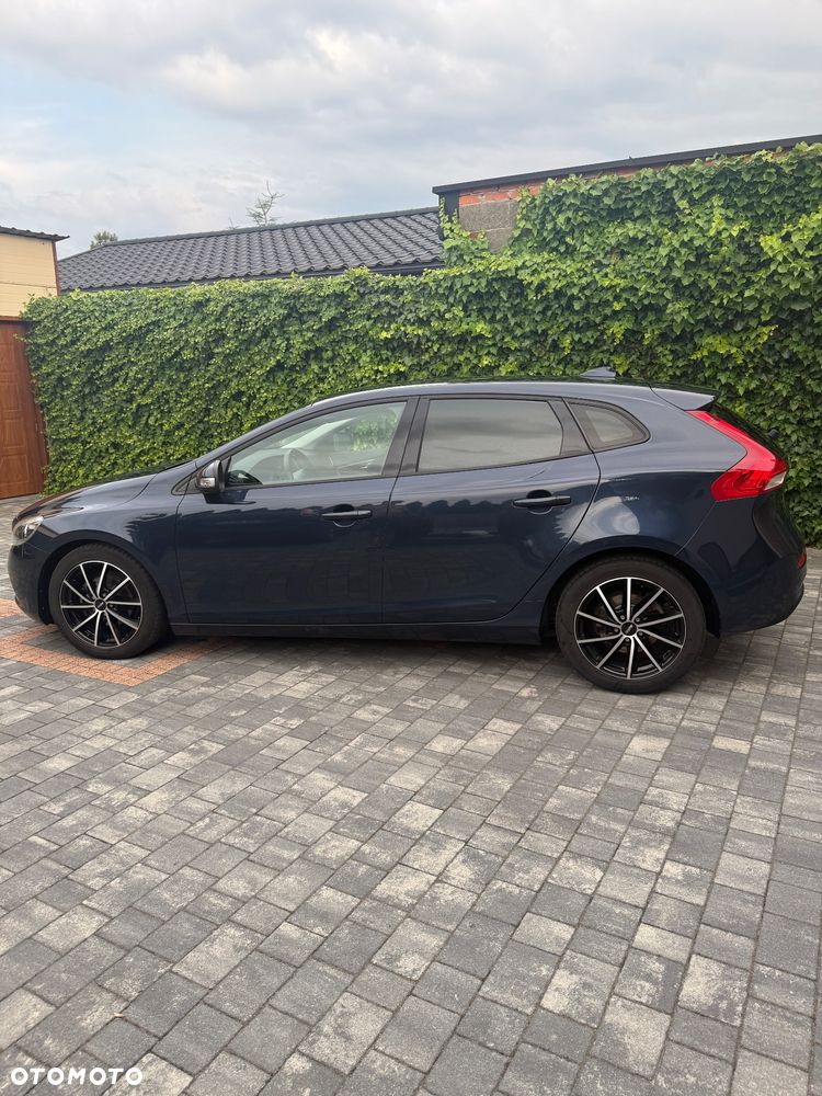 Volvo V40 - 3