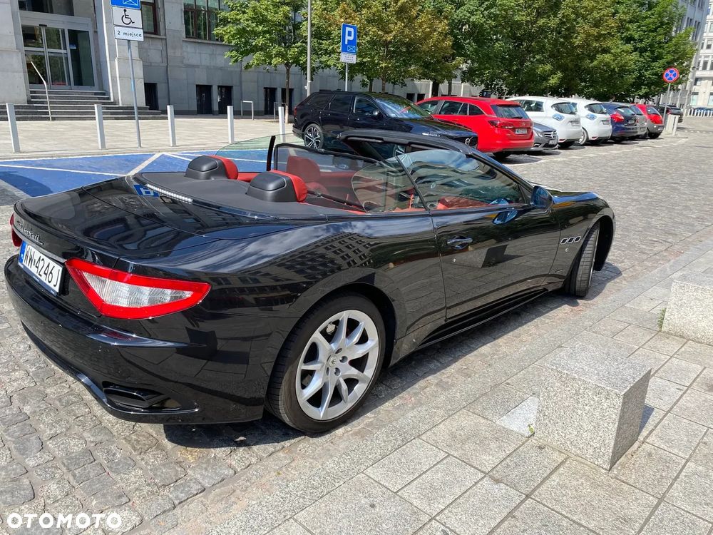 Maserati GranCabrio Sport - 14