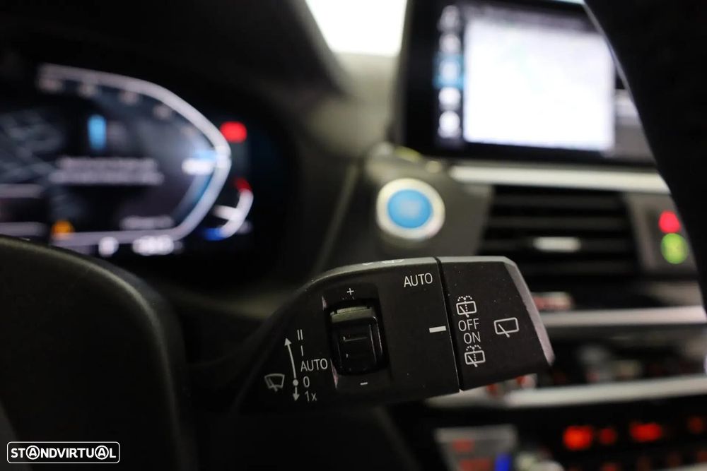 BMW iX3 Inspiring — fotografia 43
