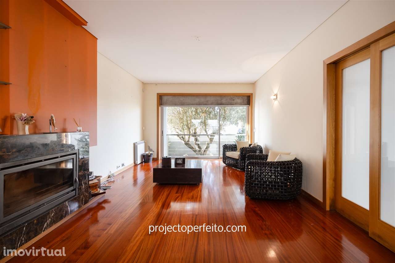 Moradia Geminada T4+1 Venda em Arcozelo,Vila Nova de Gaia - Grande imagem: 2/20