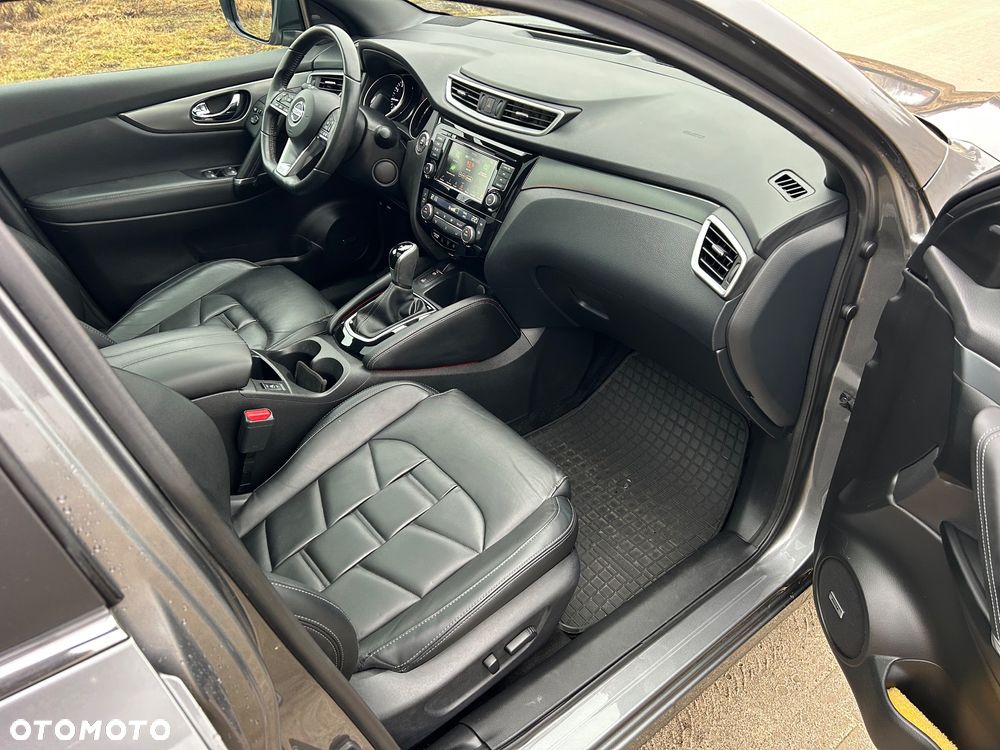 Nissan Qashqai 1.3 DIG-T DCT TEKNA+ - 27