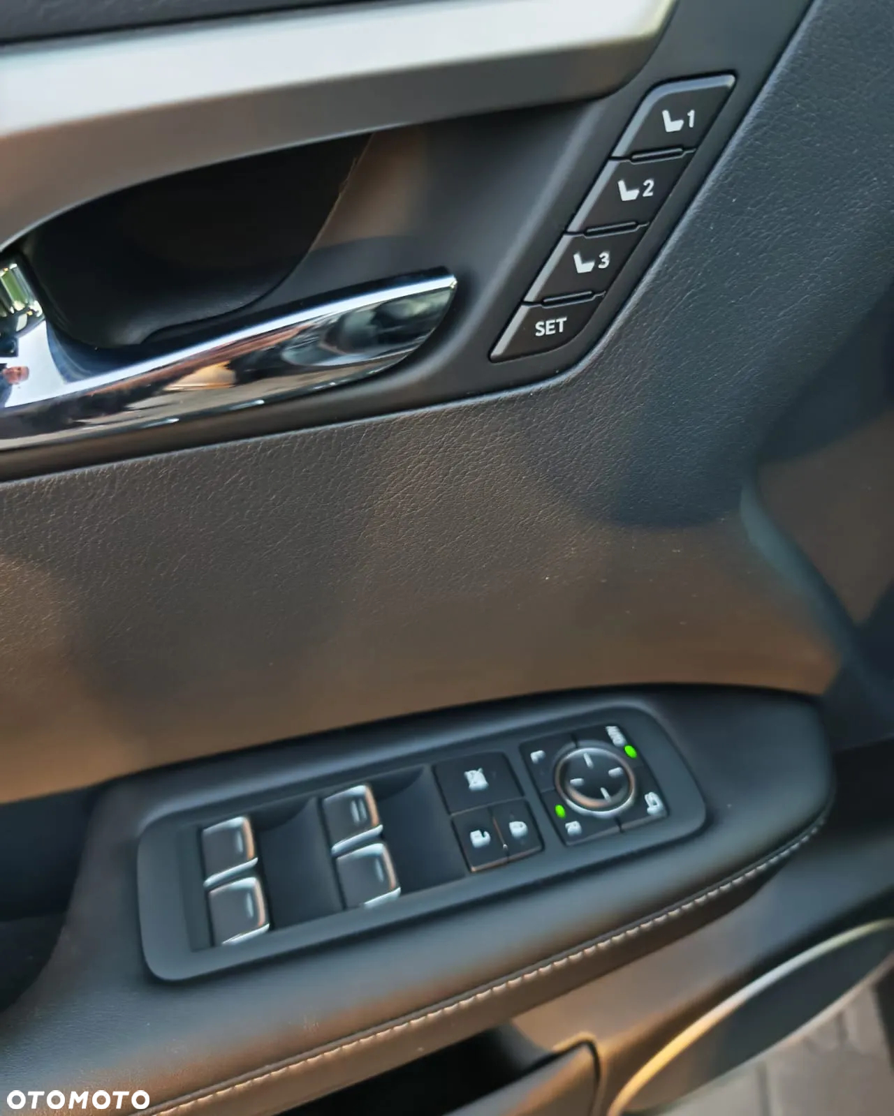 Lexus RX 450h (hybrid) Executive Line - 28