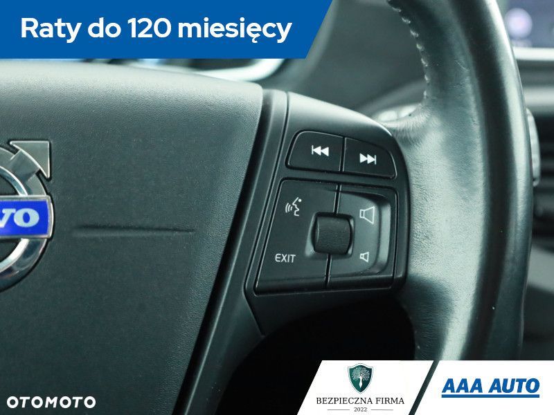 Volvo V40 - 16