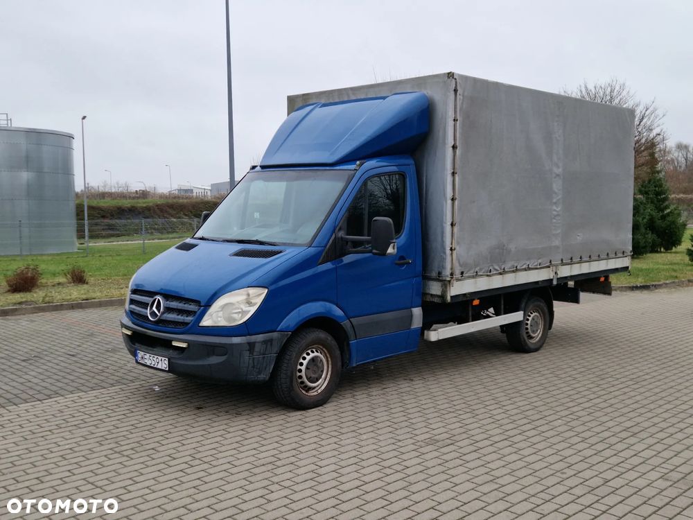 Mercedes-Benz Sprinter - 1