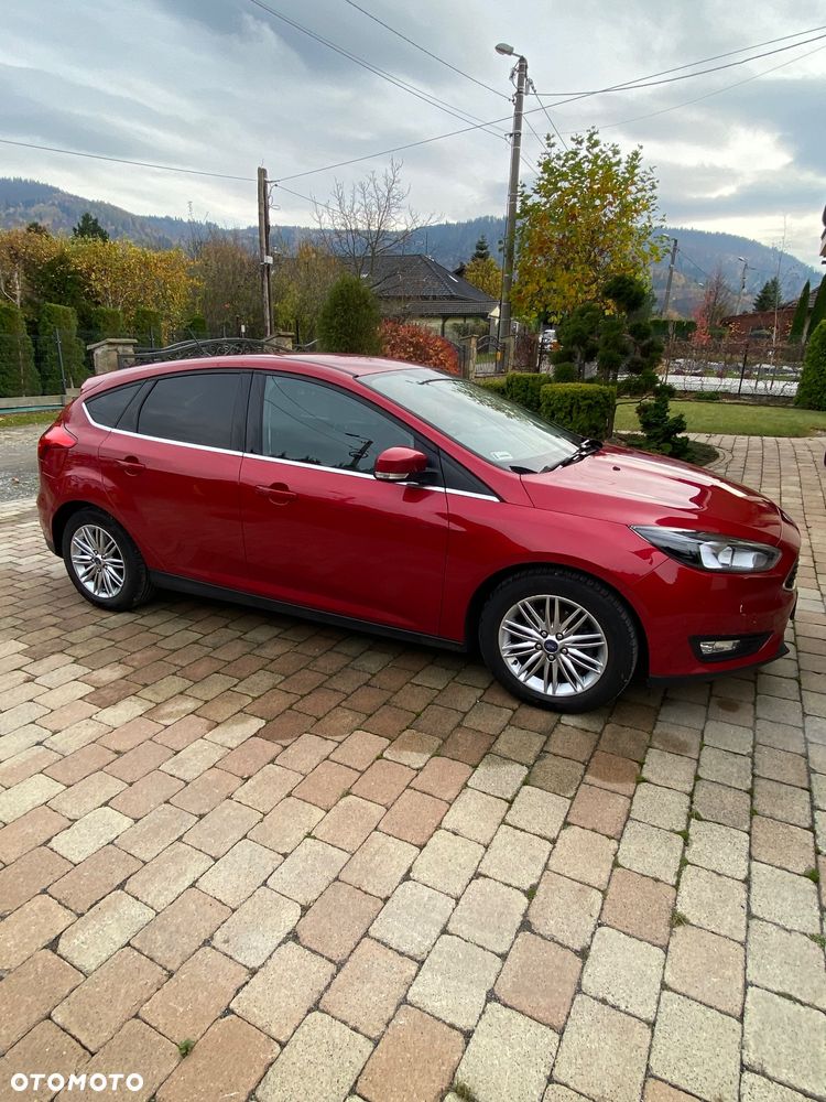 Ford Focus 1.6 SYNC Edition - 9