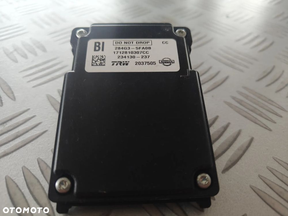Nissan Micra K14C Kamera asystent pasa - 2