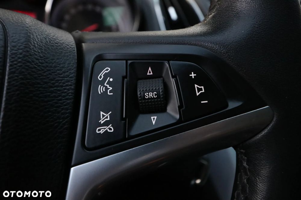 Opel Zafira 1.9 CDTI Cosmo - 37
