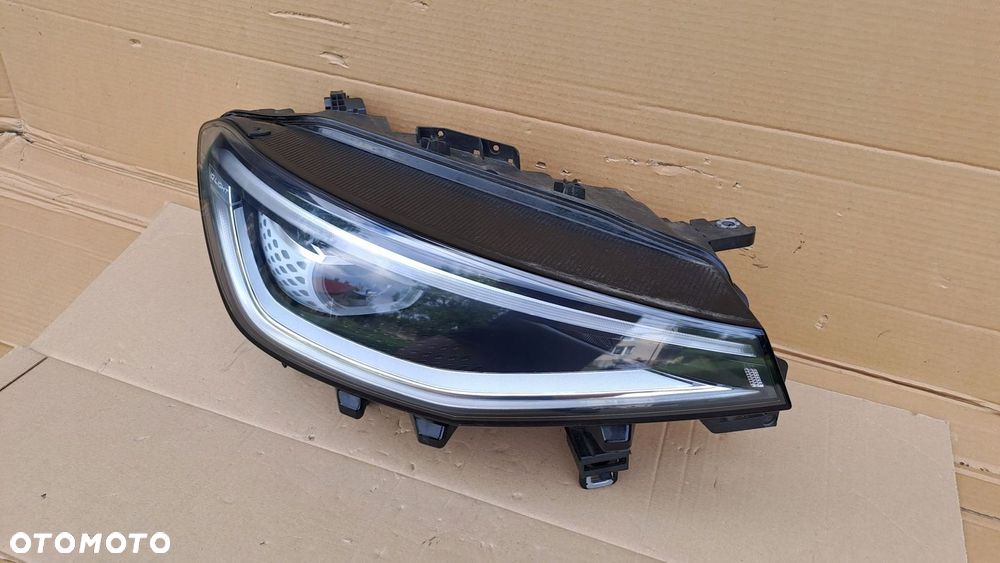 VW ID4 ID4 PRAWA LAMPA PRAWY PRZÓD 11B941036 ŁADNA UŻYWANA - 4
