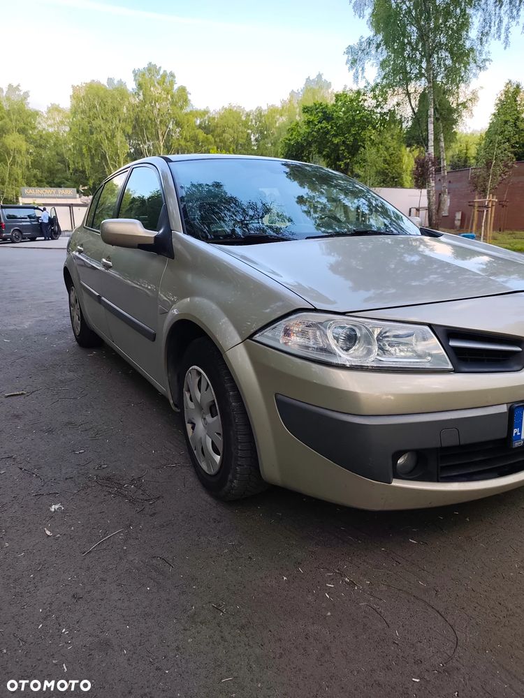 Renault Megane 1.5 dCi Confort Dynamique - 2