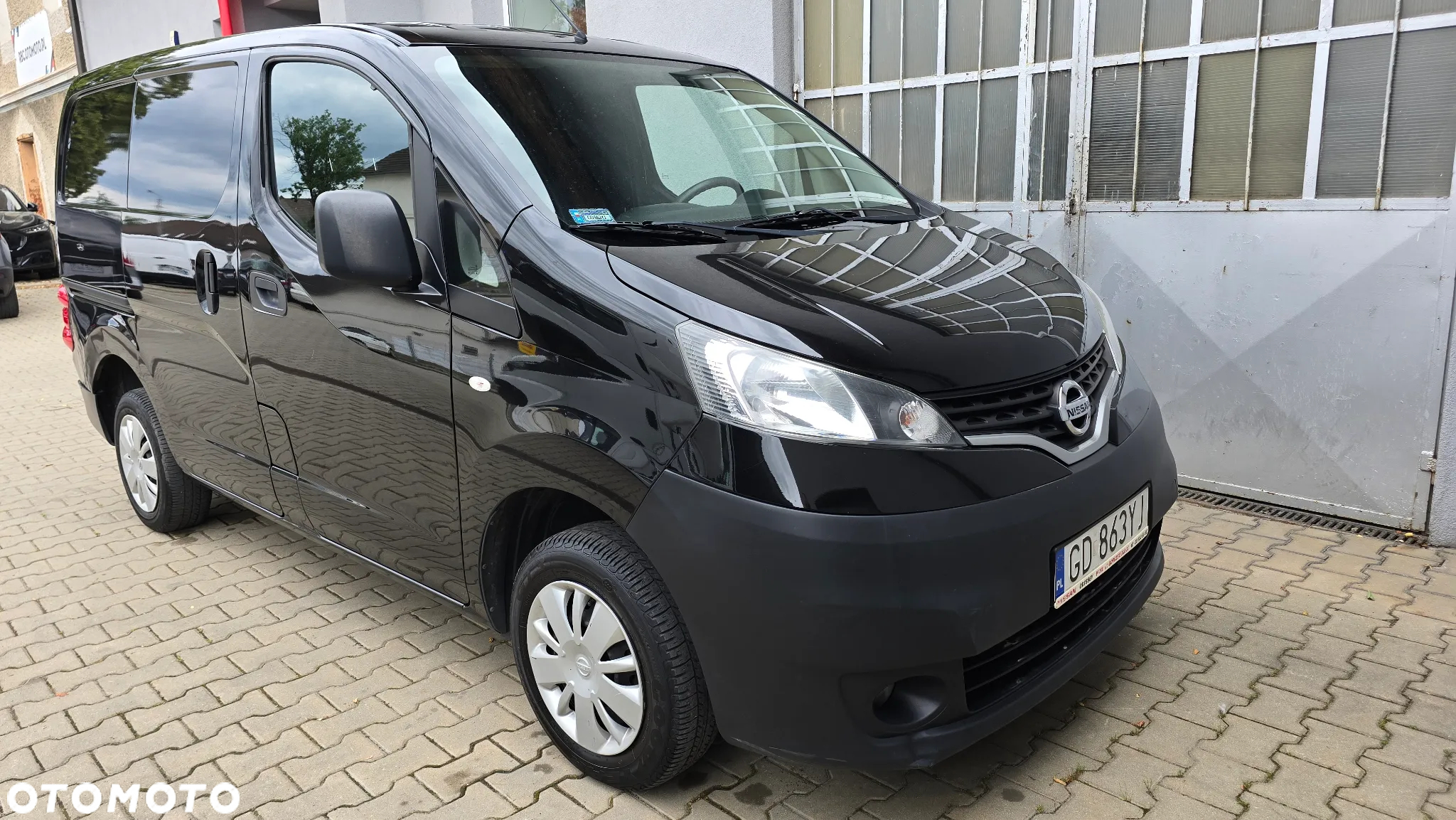 Nissan NV 200 - 12