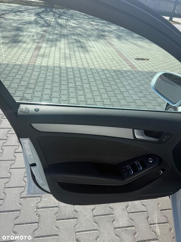 Audi A4 Avant 2.0 TDI Multitronic - 12