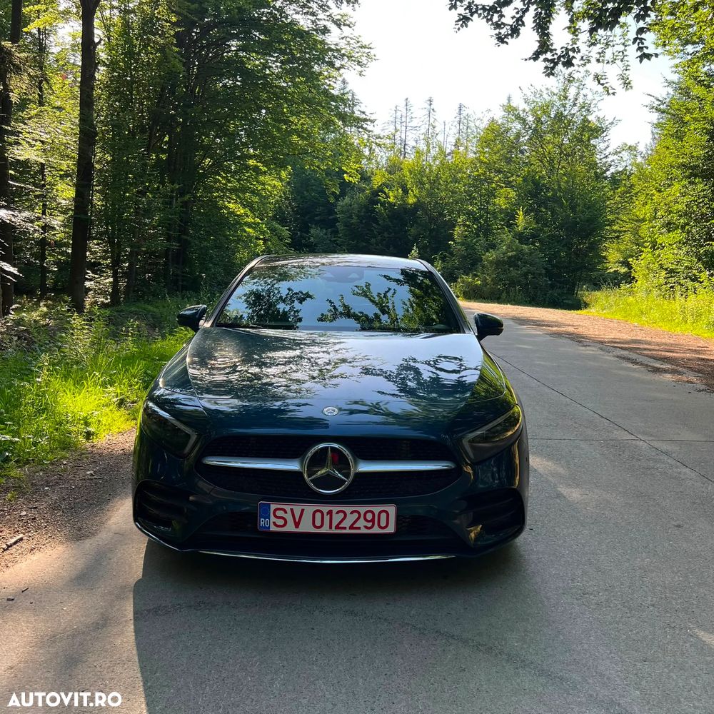 Mercedes-Benz A 220 4Matic 7G-DCT AMG Line - 1