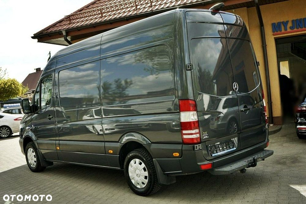 Mercedes-Benz Sprinter - 3