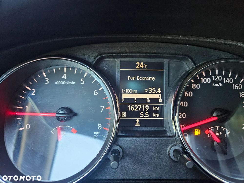 Nissan Qashqai 2.0 4x4 visia - 6