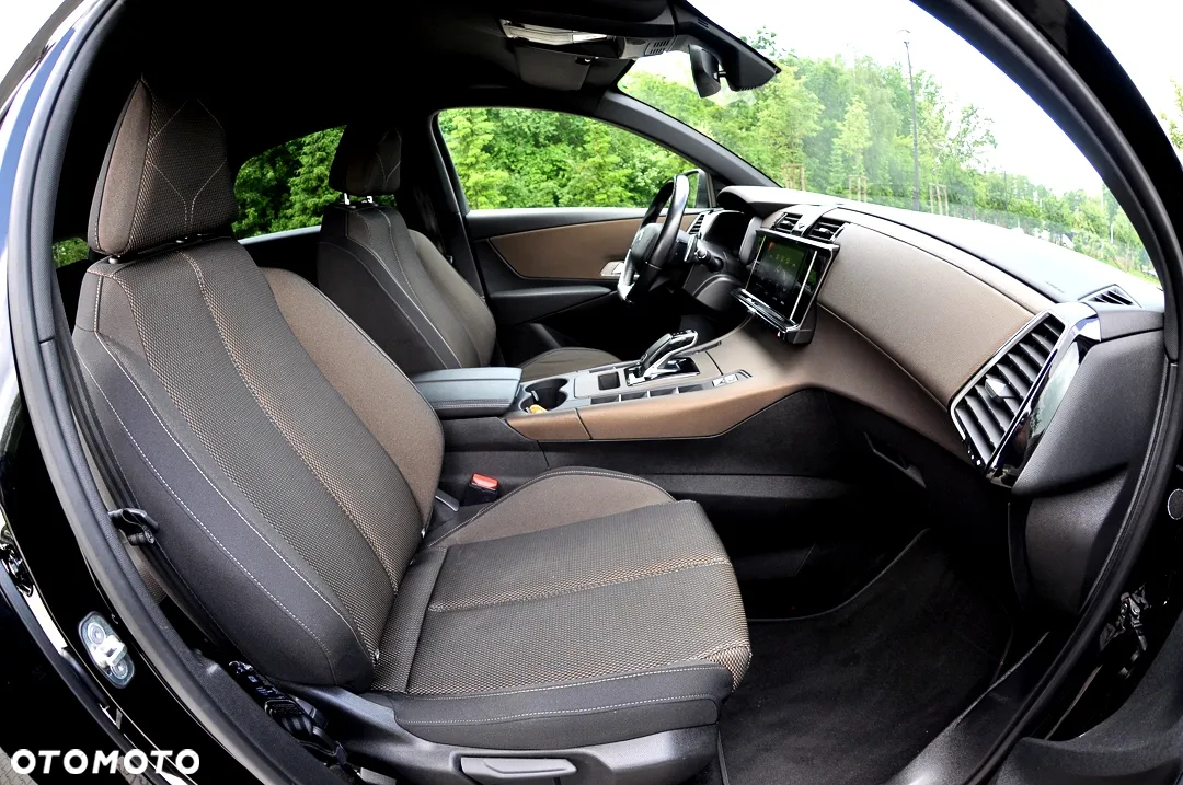 DS Automobiles DS 7 Crossback - 4