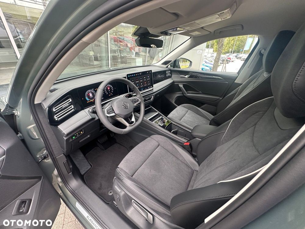 Volkswagen Tiguan 2.0 TDI Elegance DSG - 11