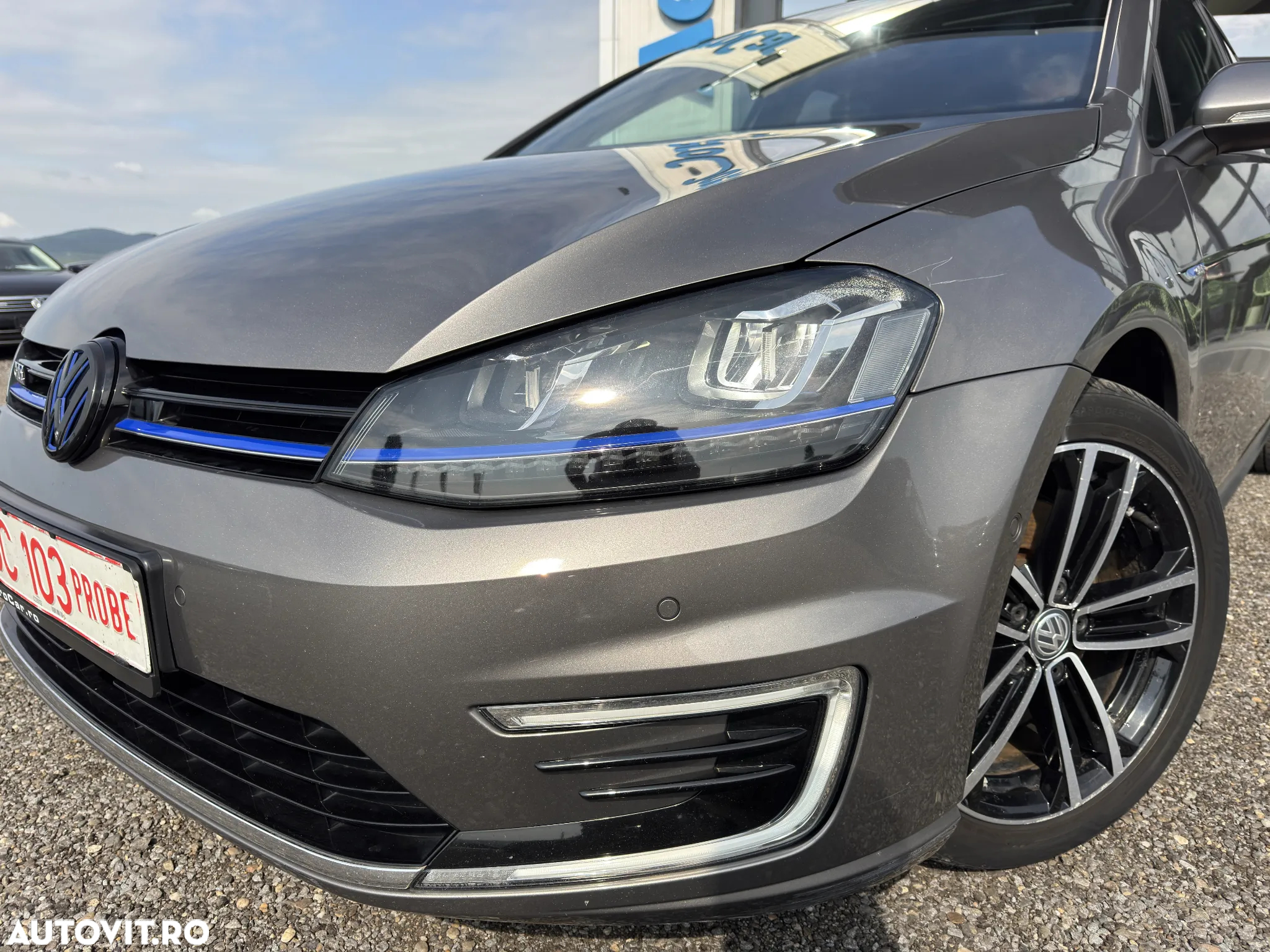 Volkswagen Golf GTE - 2