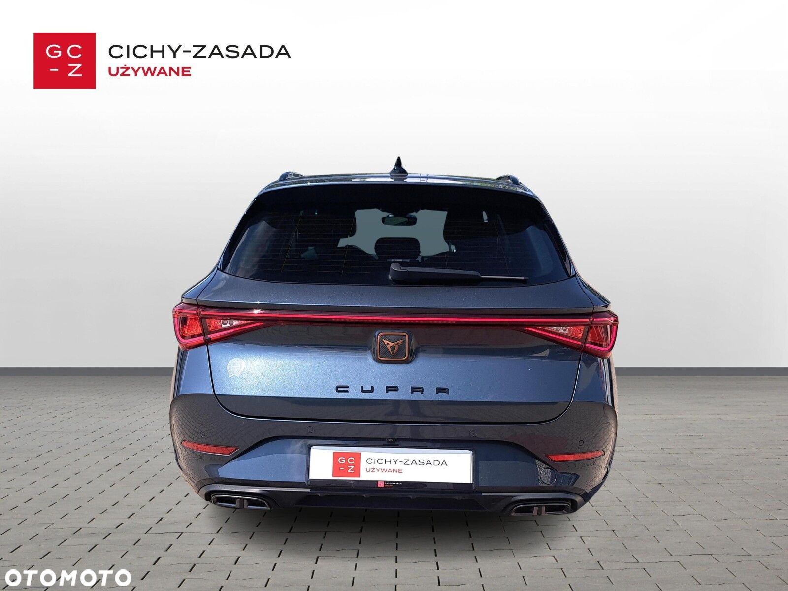 Cupra Leon 2.0 TSI DSG - 4