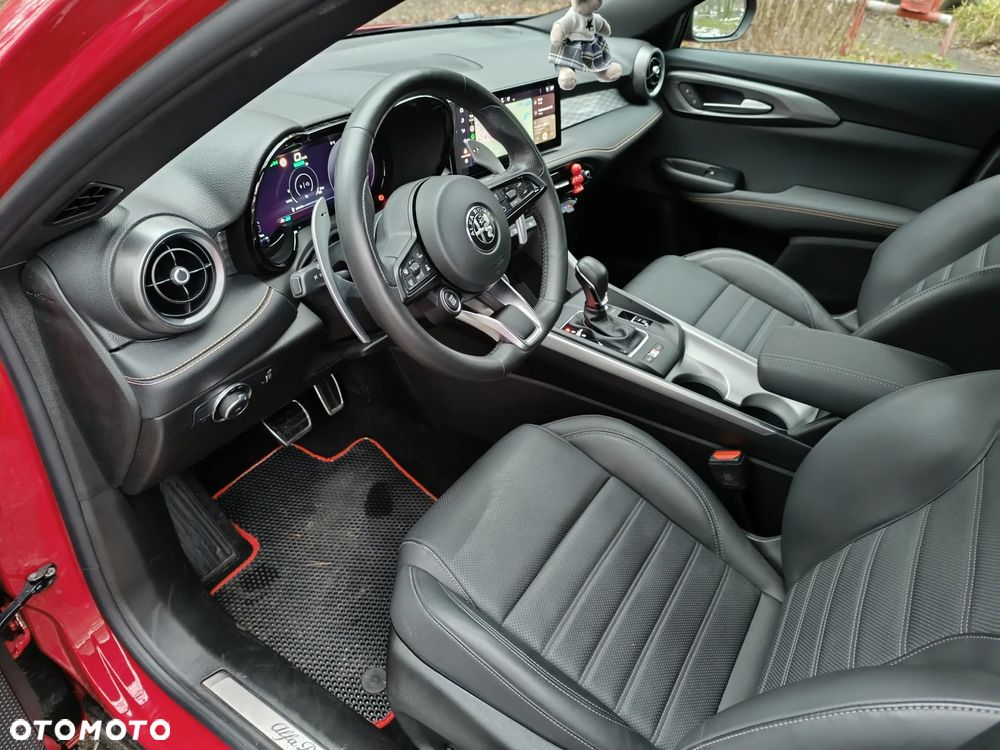 Alfa Romeo Tonale 1.5 T4 GSE mHEV Veloce DCT - 19