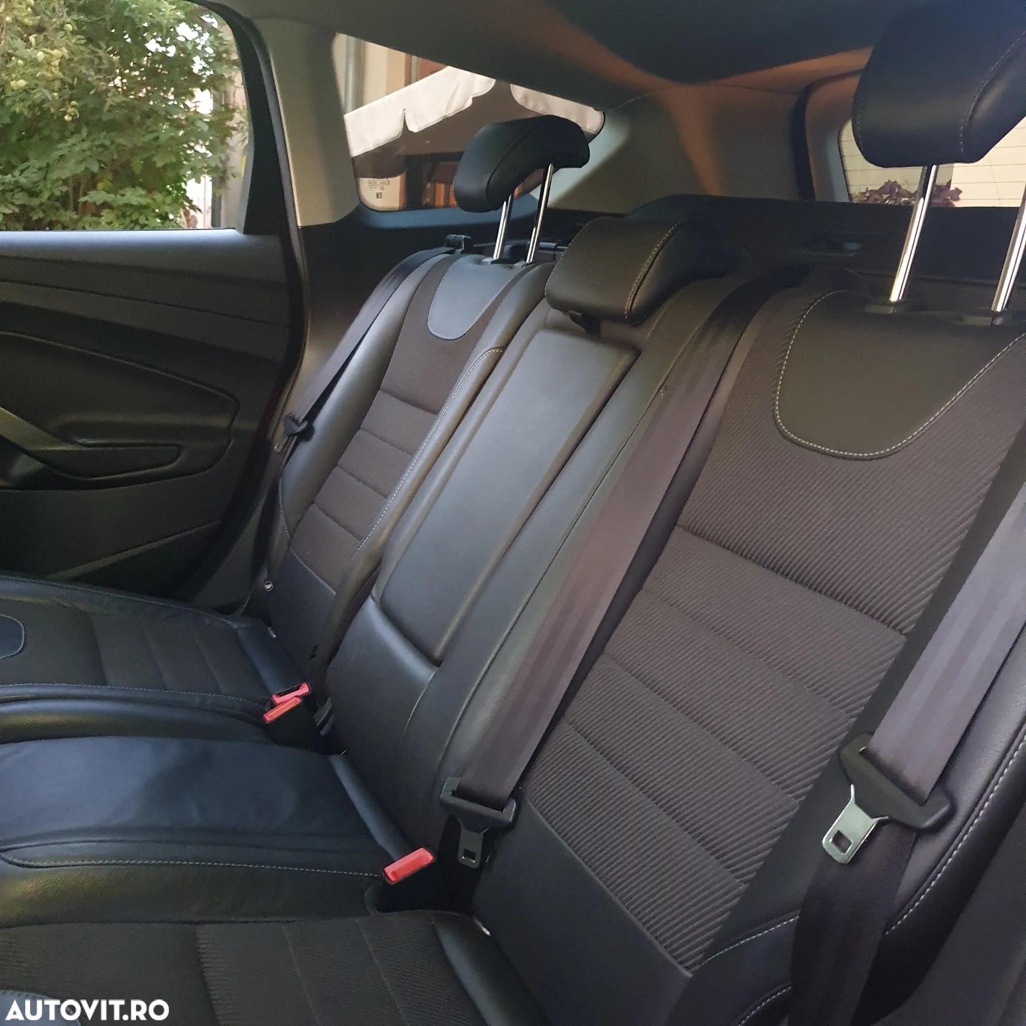 Ford Kuga 2.0 TDCi 4WD Titanium - 17