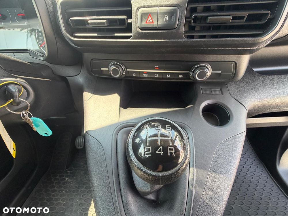 Opel Combo - 26