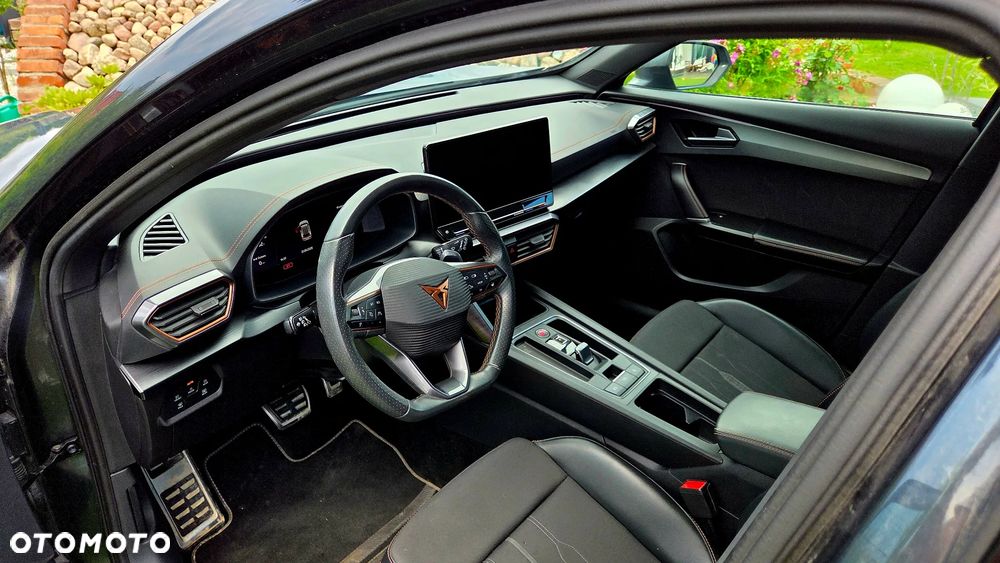 Cupra Formentor 1.4 e-Hybrid VZ DSG - 13