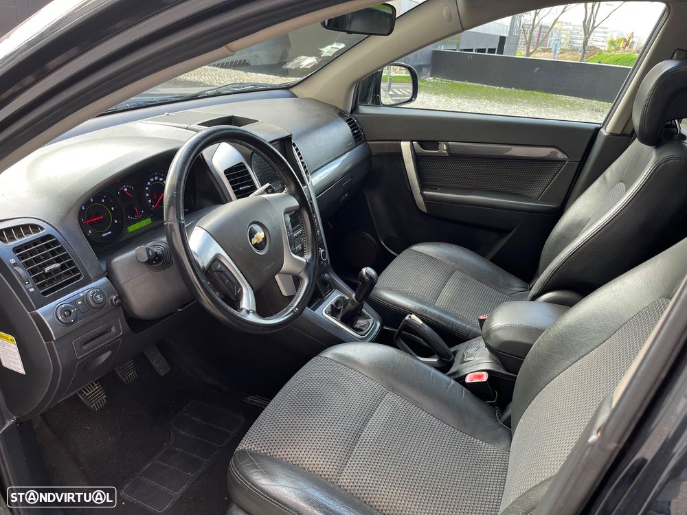 Chevrolet Captiva 2.0 VCDi Seven Extreme 7L - 25