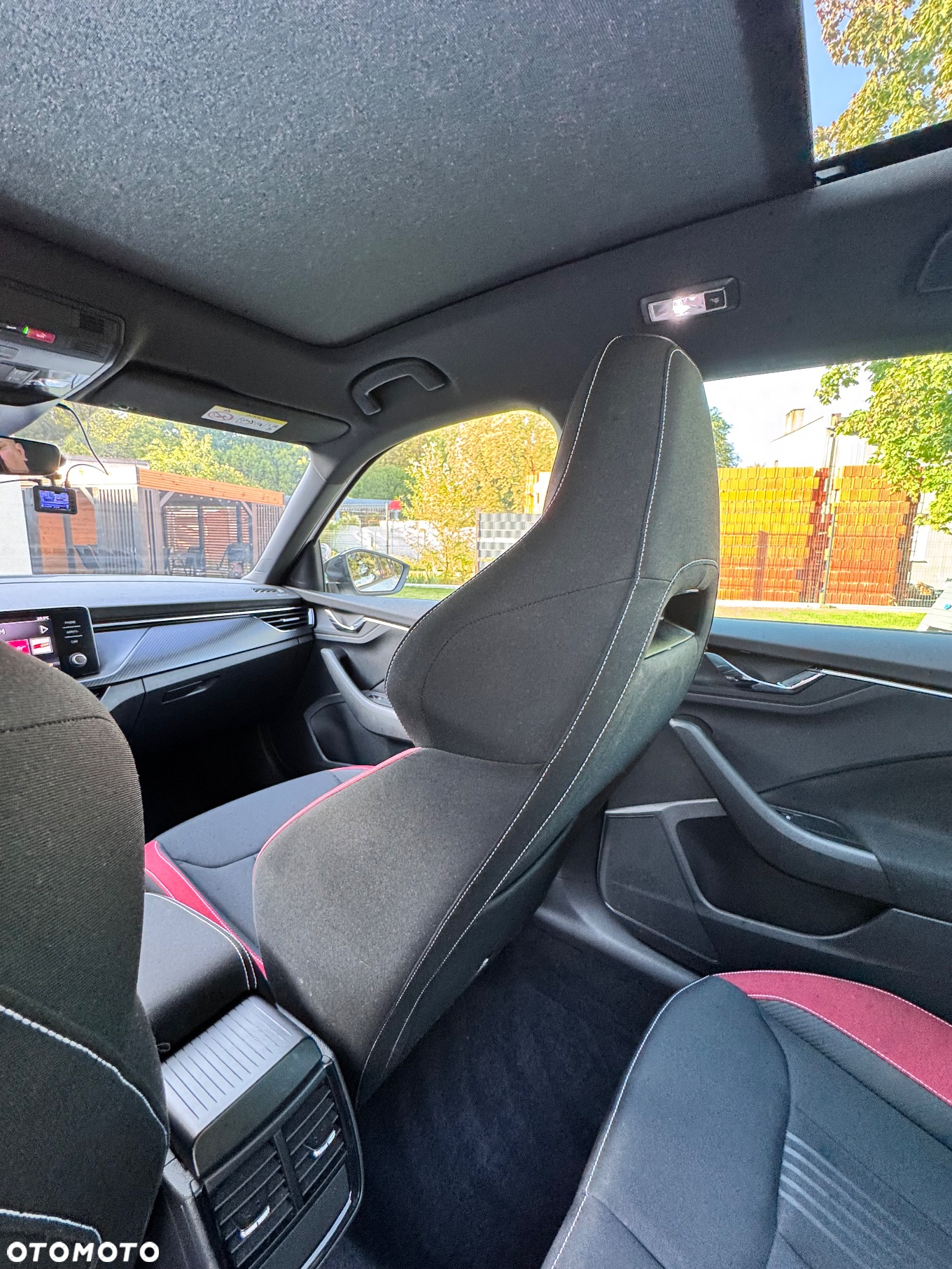 Skoda Kamiq 1.5 TSI Monte Carlo DSG - 14