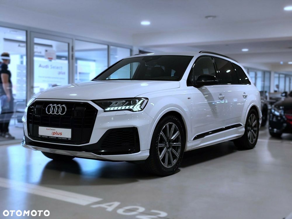 Audi Q7 - 1
