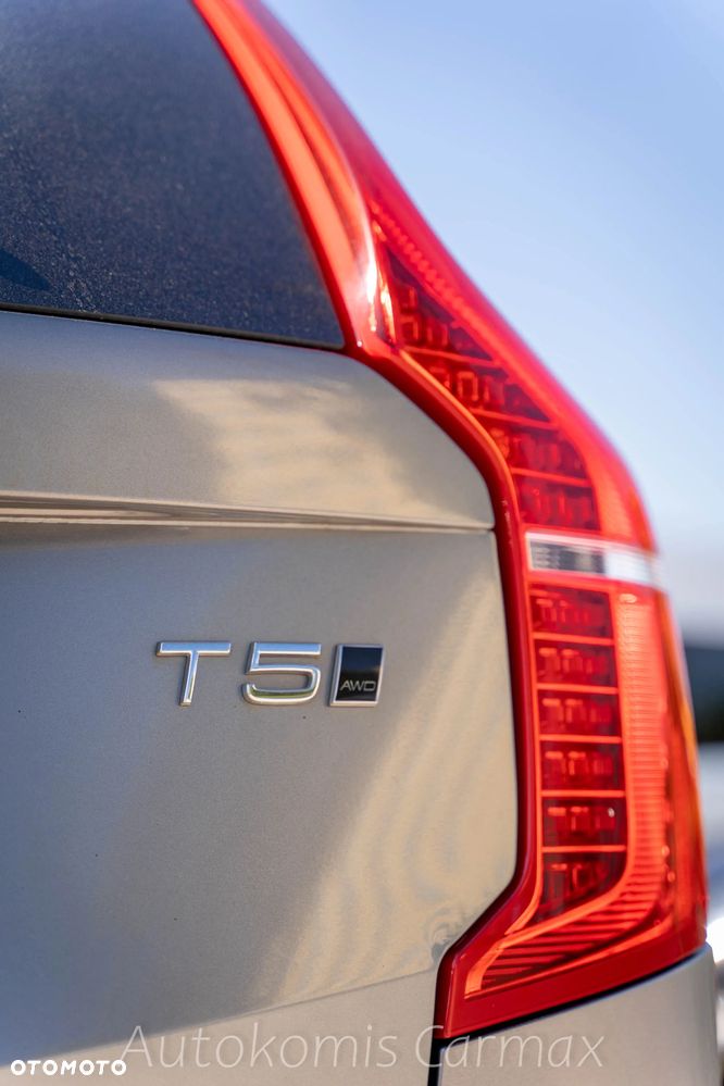 Volvo XC 90 T5 AWD Momentum - 15