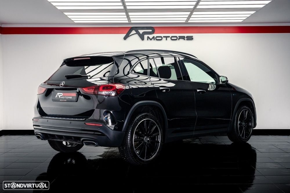 Mercedes-Benz GLA 250 e 8G-DCT AMG Line - 12