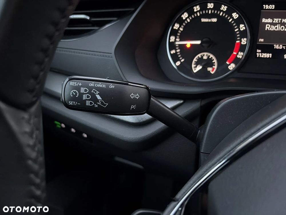 Skoda Octavia 2.0 TDI Ambition DSG - 23
